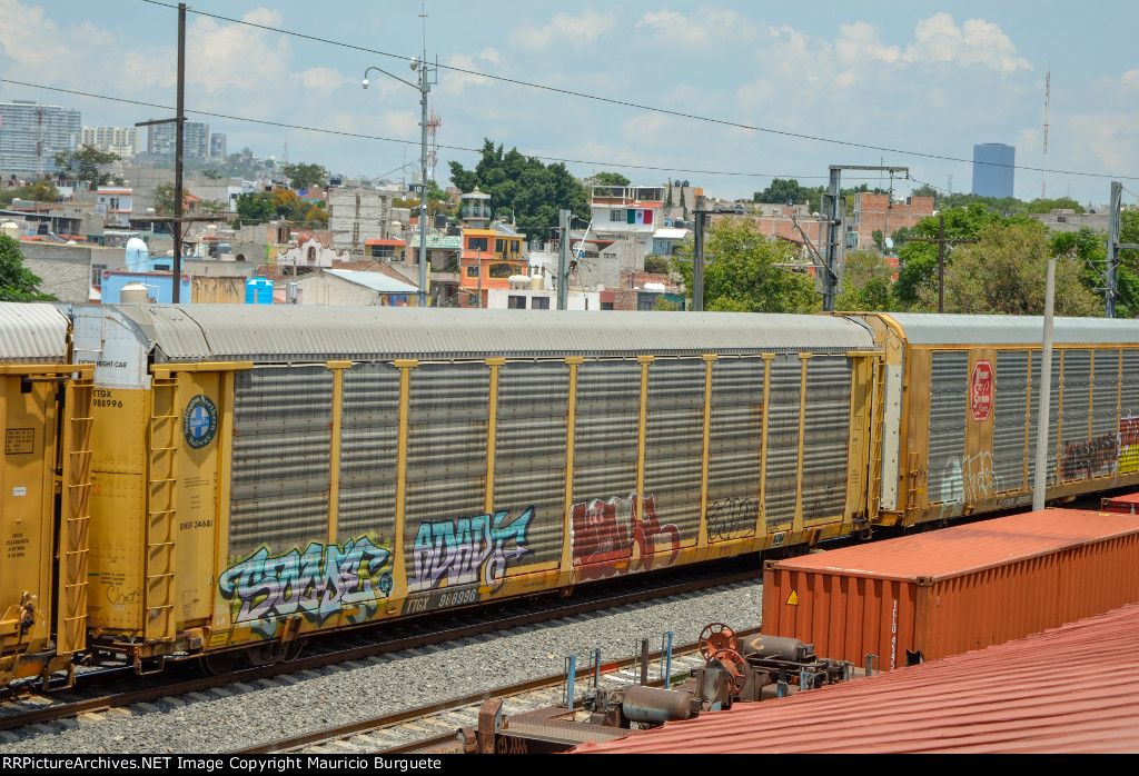 TTGX BNSF Autorack